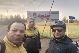 رکابزنی همکاران معاونت بهداشتی دانشگاه به مناسبت روز داوطلب